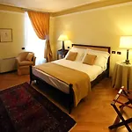 Castiglione Langhe Hotel 3*