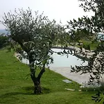 ホテル Castiglione Langhe 3*