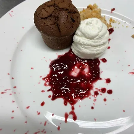 Szálloda Castiglione Langhe Castiglione Tinella