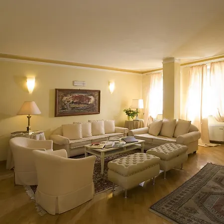 Castiglione Langhe Szálloda