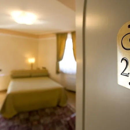 Hotel Castiglione Langhe Castiglione Tinella