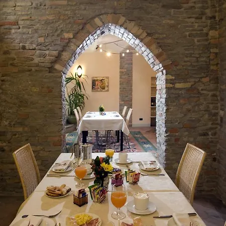 Castiglione Langhe Отель 3*