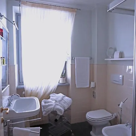 Castiglione Langhe 3* Castiglione Tinella