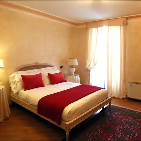 Castiglione Langhe 3* Castiglione Tinella