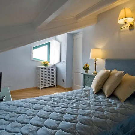 Hotell Castiglione Langhe 3*