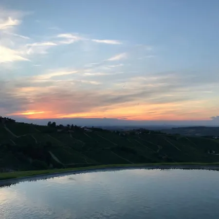 Castiglione Langhe Hotel 3*