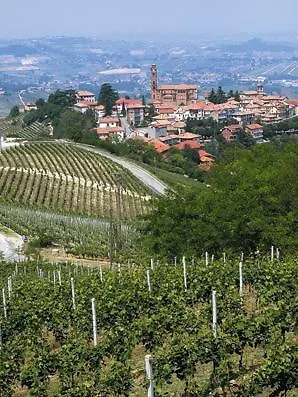 Szálloda Castiglione Langhe Castiglione Tinella