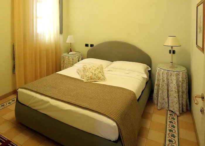 Hotel Castiglione Langhe